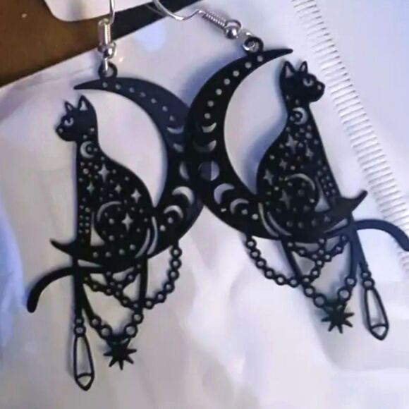 Hand crafted halloween dangle earrings - Picture 8 of 15